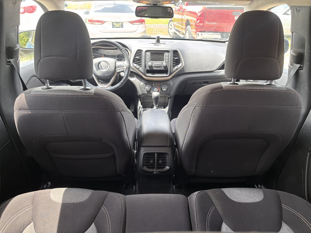 2018 Jeep Cherokee Latitude - Photo 7