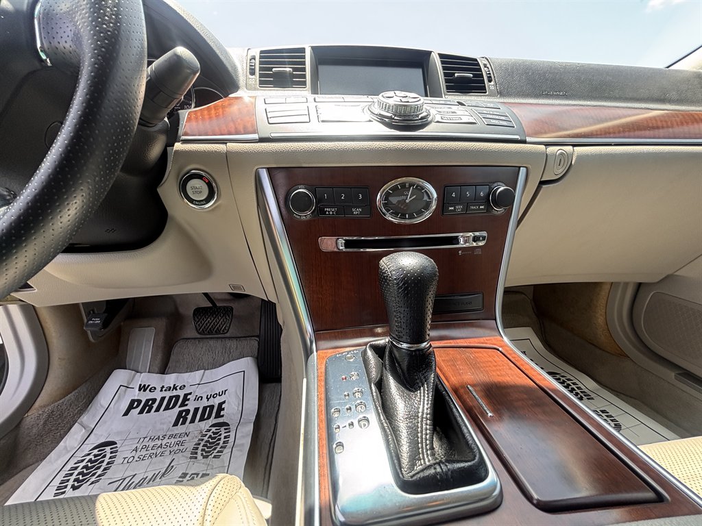 2008 INFINITI M 35 - Photo 10